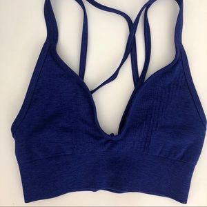 Lululemon sports bra size 4